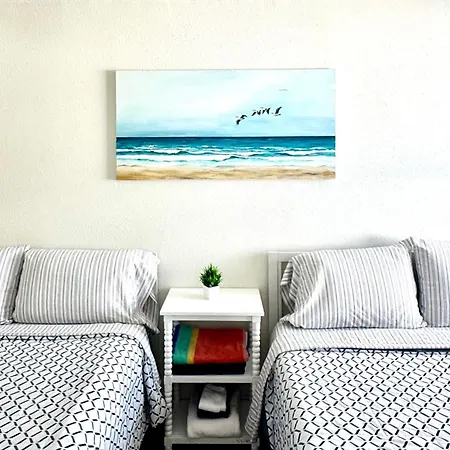 Sunny Shores Retreat 6